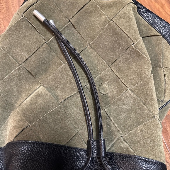 Very good condition, like new ! Leather back pack main image 5